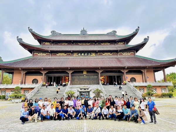 Lữ hành Saigontourist ‘bỏ túi’ hơn 2.300 tỉ đồng dù du lịch chưa phục hồi 100%