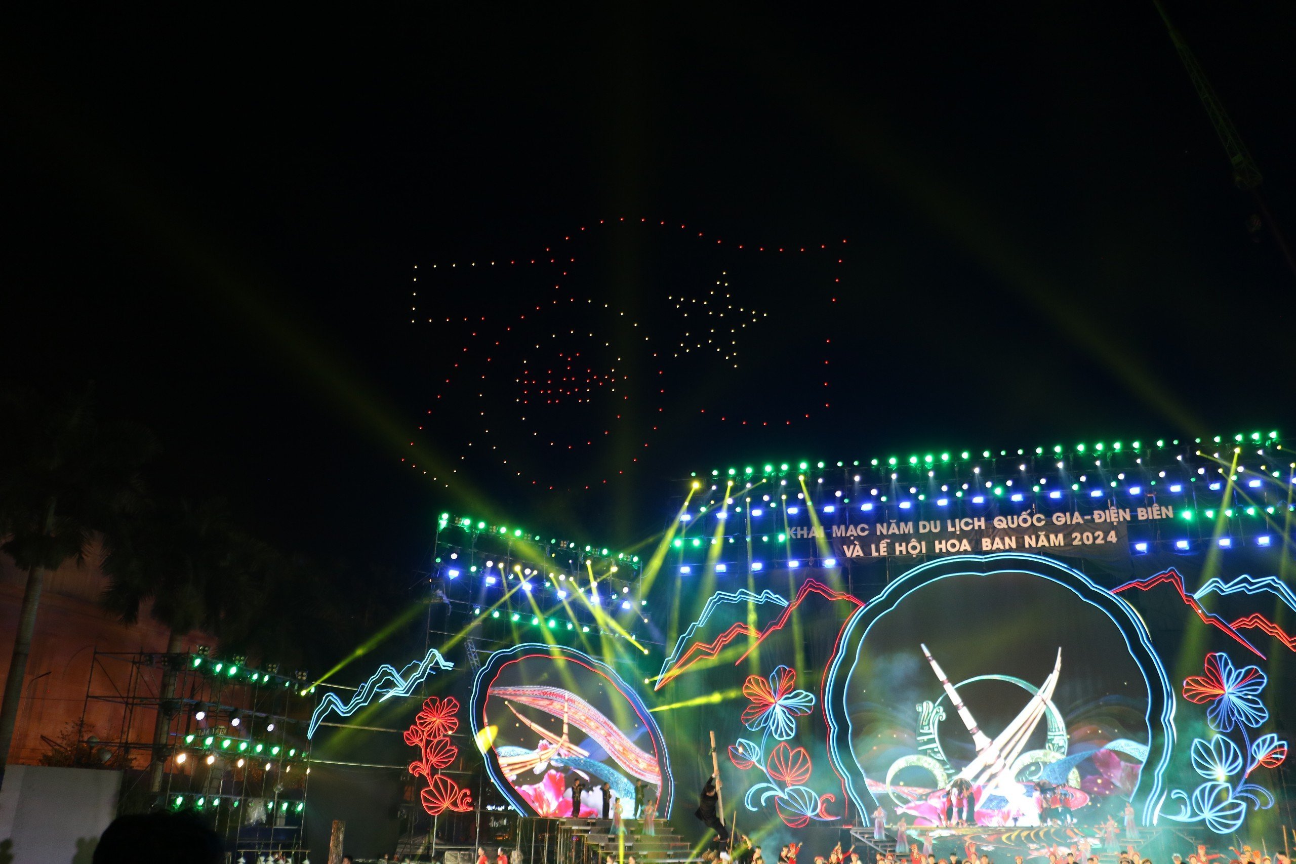 Năm du lịch quốc gia - Điện Biên 2024: Sức hút miền hoa ban Năm du lịch quốc gia - Điện Biên 2024: Sức hút miền hoa ban