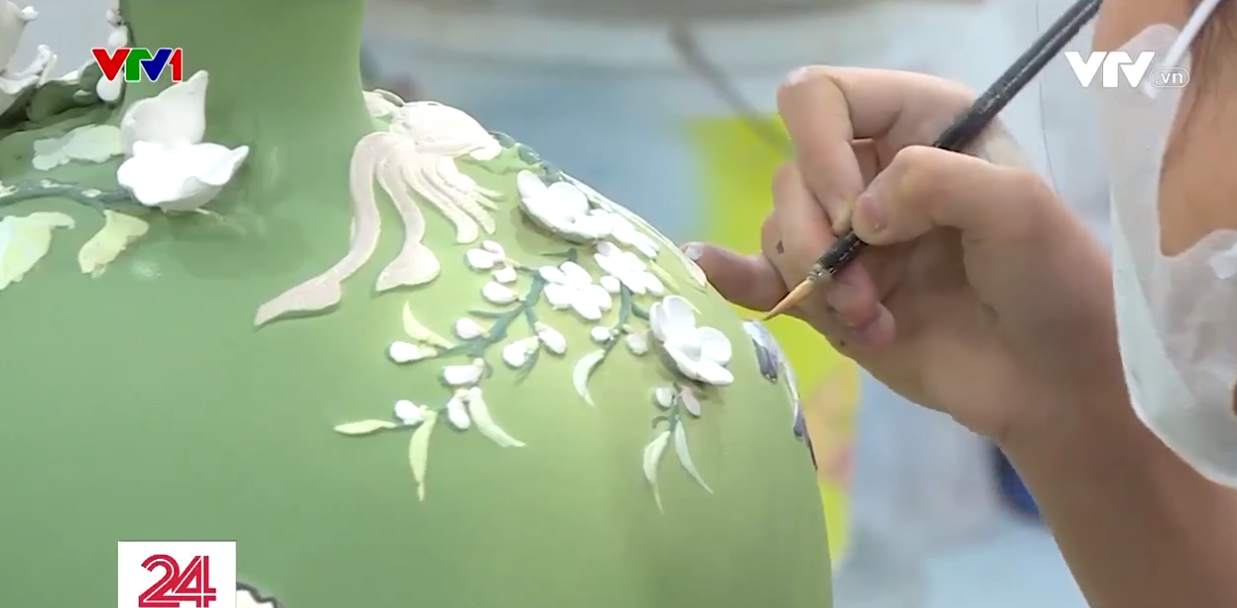 Phát triển du lịch với mô hình bảo tàng sinh thái làng cổ Bát Tràng Phát triển du lịch với mô hình bảo tàng sinh thái làng cổ Bát Tràng