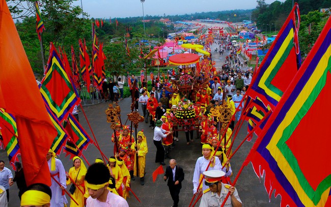 Tour di sản ra mắt dịp giỗ Tổ Hùng Vương - lễ hội đền Hùng 2024