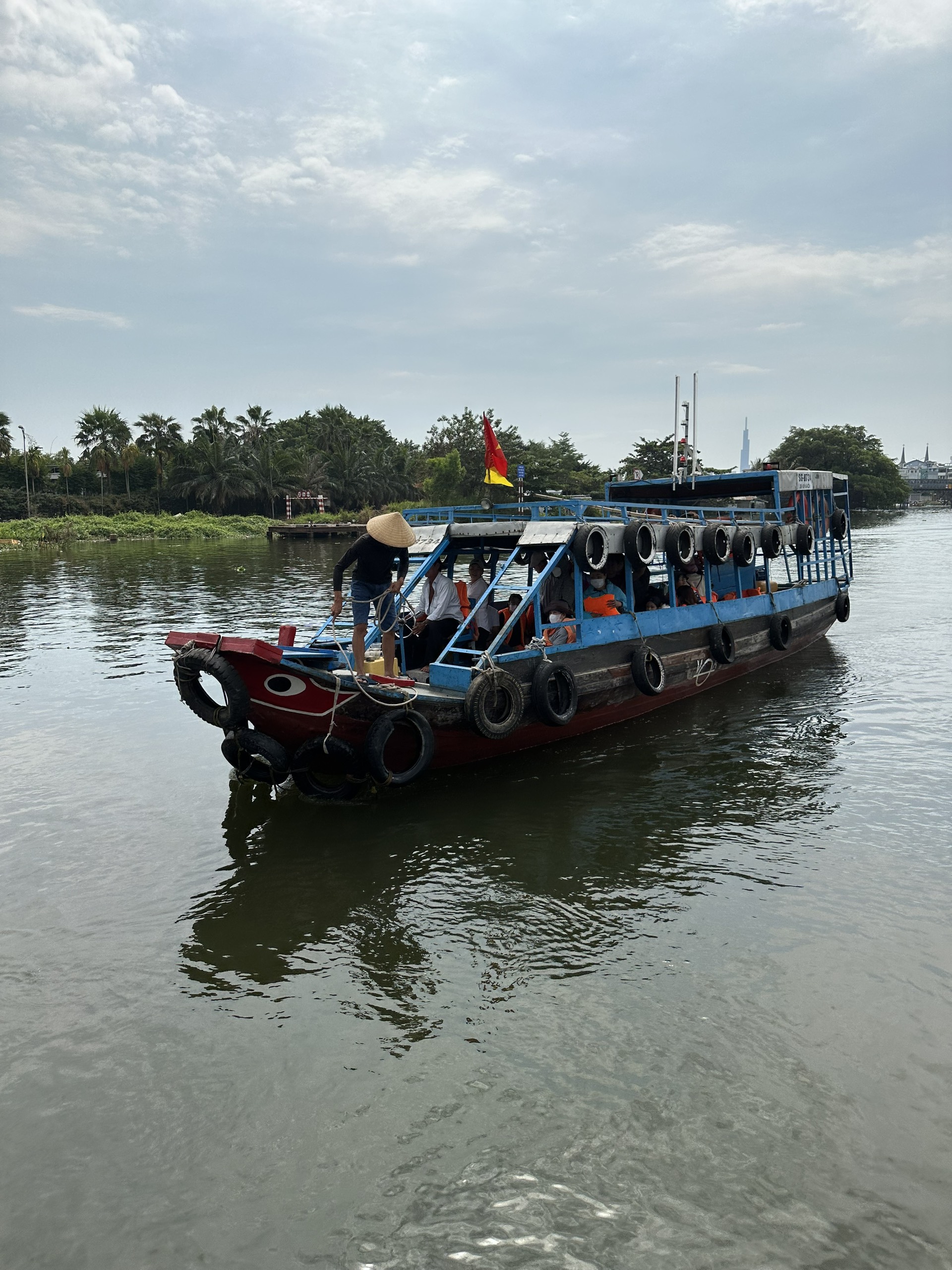 Đầu năm ghé thăm ngôi miếu hơn 300 tuổi tại TP Hồ Chí Minh