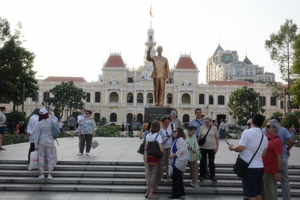 3 tháng liên tiếp Việt Nam đón trên 2 triệu khách quốc tế 3 tháng liên tiếp Việt Nam đón trên 2 triệu khách quốc tế