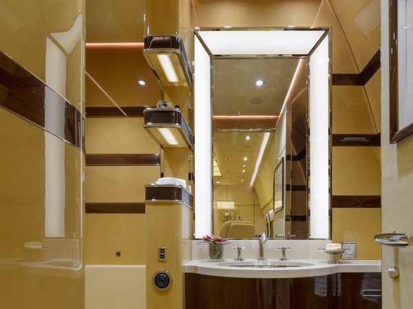 Bên trong 'cung điện bay' lớn nhất thế giới trị giá 400 triệu USD Bên trong 'cung điện bay' lớn nhất thế giới trị giá 400 triệu USD