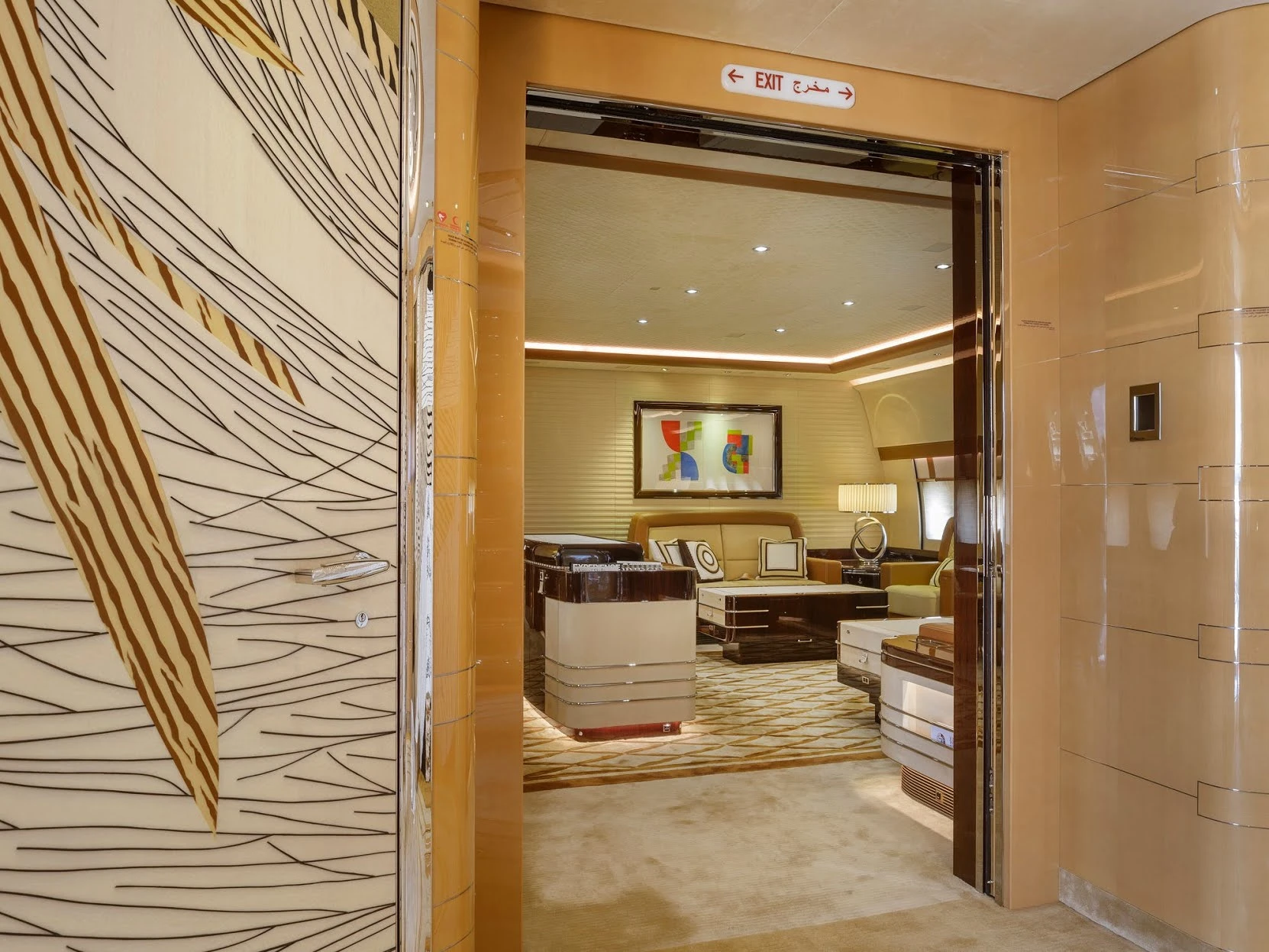 Bên trong 'cung điện bay' lớn nhất thế giới trị giá 400 triệu USD Bên trong 'cung điện bay' lớn nhất thế giới trị giá 400 triệu USD