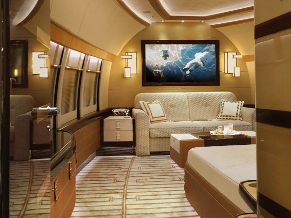 Bên trong 'cung điện bay' lớn nhất thế giới trị giá 400 triệu USD Bên trong 'cung điện bay' lớn nhất thế giới trị giá 400 triệu USD