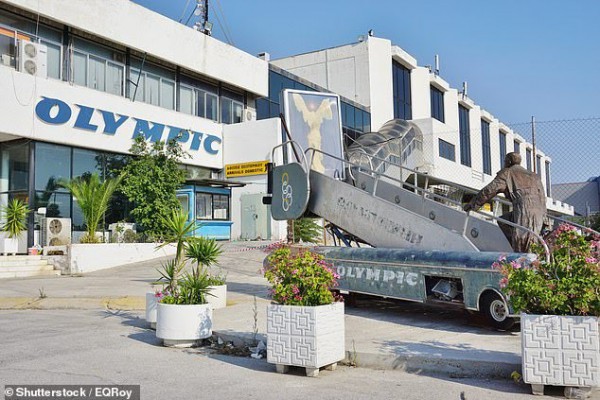 Bên trong những sân bay 'rùng rợn' nhất thế giới Bên trong những sân bay 'rùng rợn' nhất thế giới