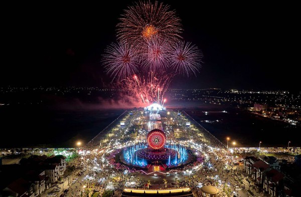 Cả nước tưng bừng đón kỷ nguyên mới