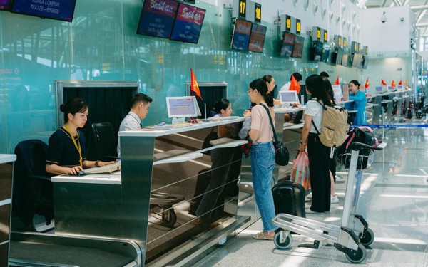 Các hãng bay Việt tạm 'thở phào' sau thỏa thuận ngừng bắn ở Trung Đông Các hãng bay Việt tạm 'thở phào' sau thỏa thuận ngừng bắn ở Trung Đông