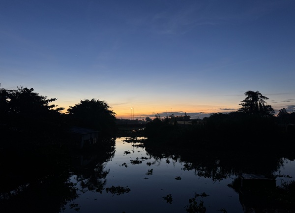 Cầm 100.000 đồng đi chợ chồm hổm lúc 3 giờ sáng mua được gì?