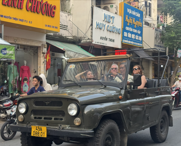 Chùm tour ẩm thực mới của TP.HCM có gì hấp dẫn khách du lịch? Chùm tour ẩm thực mới của TP.HCM có gì hấp dẫn khách du lịch?