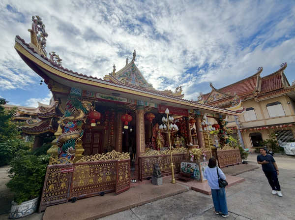 Có gì ở ngôi chùa Việt 200 tuổi ở Bangkok vừa được vinh danh? Có gì ở ngôi chùa Việt 200 tuổi ở Bangkok vừa được vinh danh?