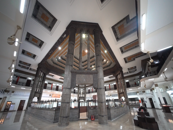 Cuối tuần thong thả đi xem triển lãm đồng tiền Việt Nam tại Ngân hàng Nhà nước Cuối tuần thong thả đi xem triển lãm đồng tiền Việt Nam tại Ngân hàng Nhà nước