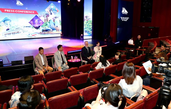 Doanh nghiệp du lịch TP.HCM lo 'đứt' tour tàu biển quốc tế Doanh nghiệp du lịch TP.HCM lo 'đứt' tour tàu biển quốc tế