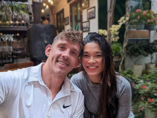 Du khách Mỹ đến Việt Nam rồi ở lại 6 năm, không muốn về nước Du khách Mỹ đến Việt Nam rồi ở lại 6 năm, không muốn về nước