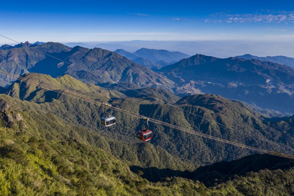 Du lịch Việt vươn tầm từ hành trình 'đánh thức' các vùng đất