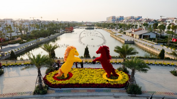 Du lịch Việt vươn tầm từ hành trình 'đánh thức' các vùng đất