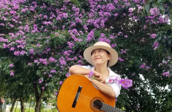 Hải Phòng rực cháy sắc đỏ hoa phượng, tím biếc hoa bằng lăng Hải Phòng rực cháy sắc đỏ hoa phượng, tím biếc hoa bằng lăng