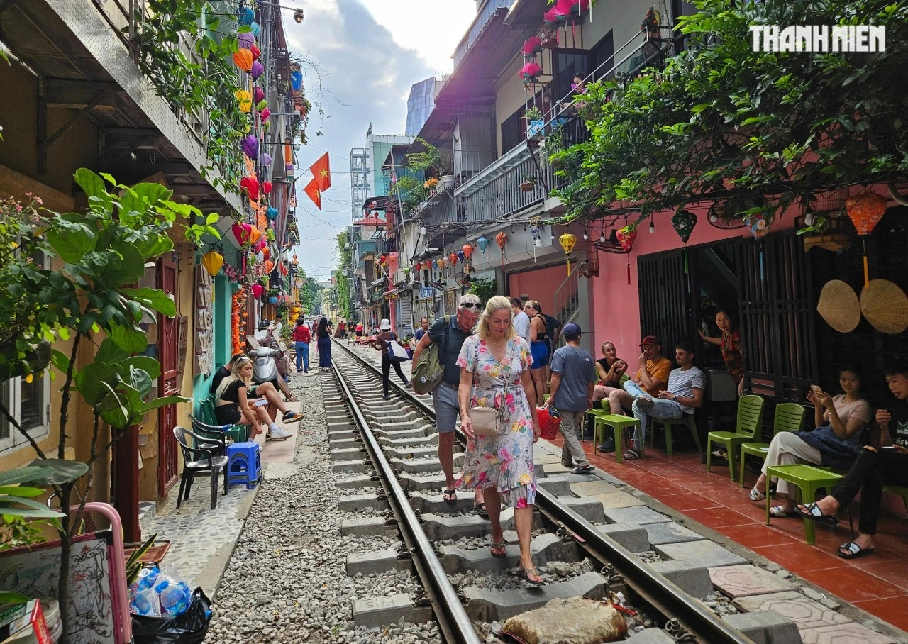 Hai điểm đến của Việt Nam cấm nhưng du khách vẫn 