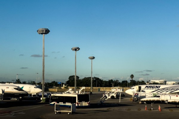 Hãng hàng không đột ngột hủy tất cả chuyến bay, hàng trăm du khách bị bỏ rơi