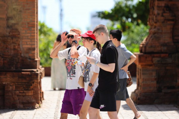 Hàng không tăng chuyến, khách Nga đến Khánh Hòa tăng đột biến Hàng không tăng chuyến, khách Nga đến Khánh Hòa tăng đột biến