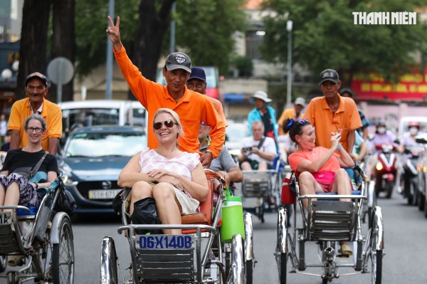 Khách quốc tế nhộn nhịp thăm TP.HCM trong mùa thấp điểm Khách quốc tế nhộn nhịp thăm TP.HCM trong mùa thấp điểm