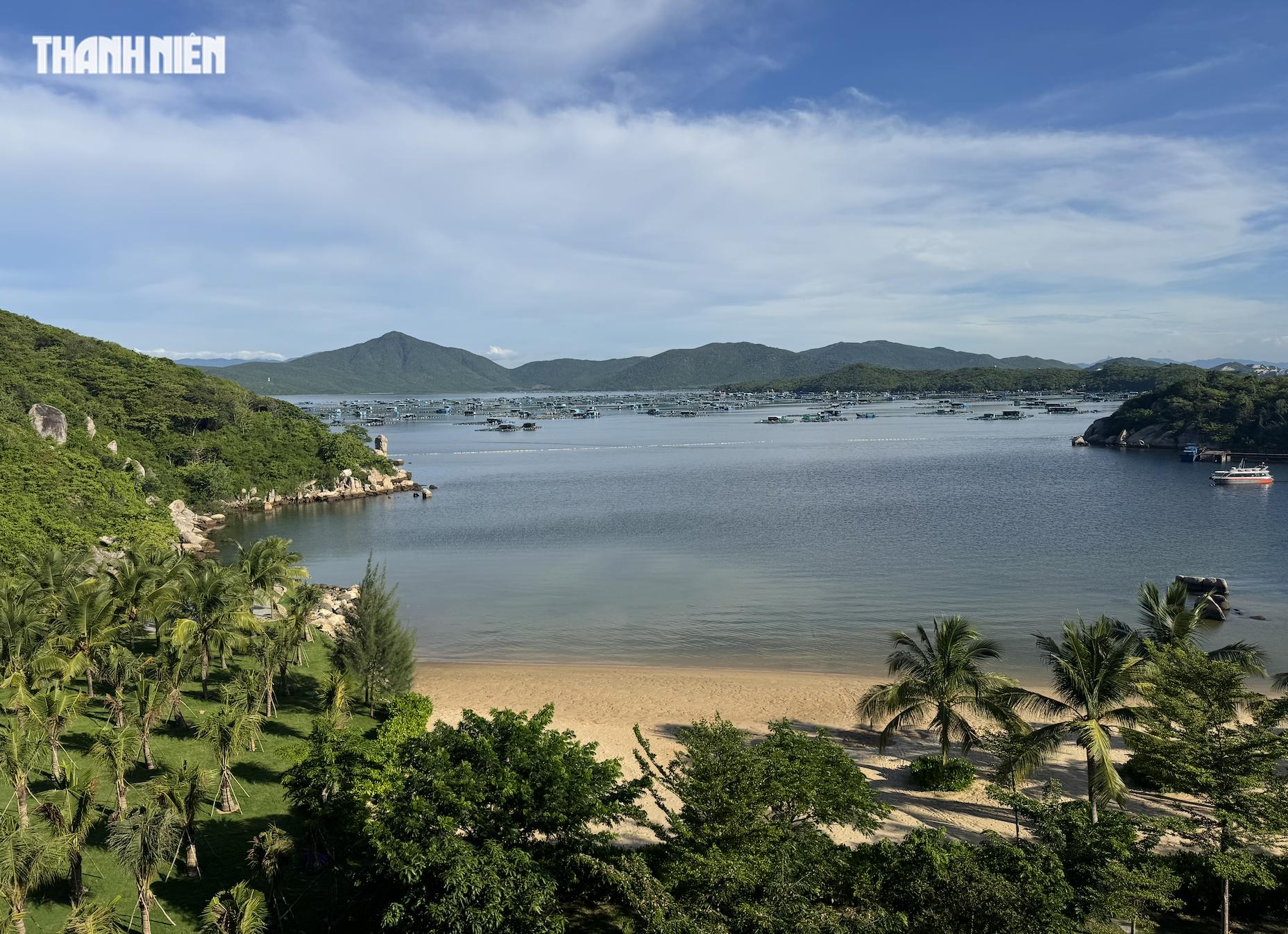 Lần đầu nghỉ dưỡng ở bán đảo 650 triệu đồng/đêm tại vịnh Vân Phong