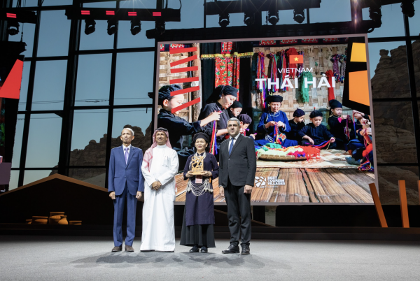 Làng 'ăn chung nồi cơm' độc nhất vô nhị ở Thái Nguyên gây sốt thế giới Làng 'ăn chung nồi cơm' độc nhất vô nhị ở Thái Nguyên gây sốt thế giới