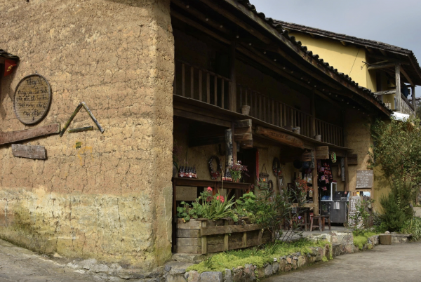 Lô Lô Chải rộn ràng đón khách sau khi được vinh danh 'Làng du lịch tốt nhất thế giới 2025' Lô Lô Chải rộn ràng đón khách sau khi được vinh danh 'Làng du lịch tốt nhất thế giới 2025'