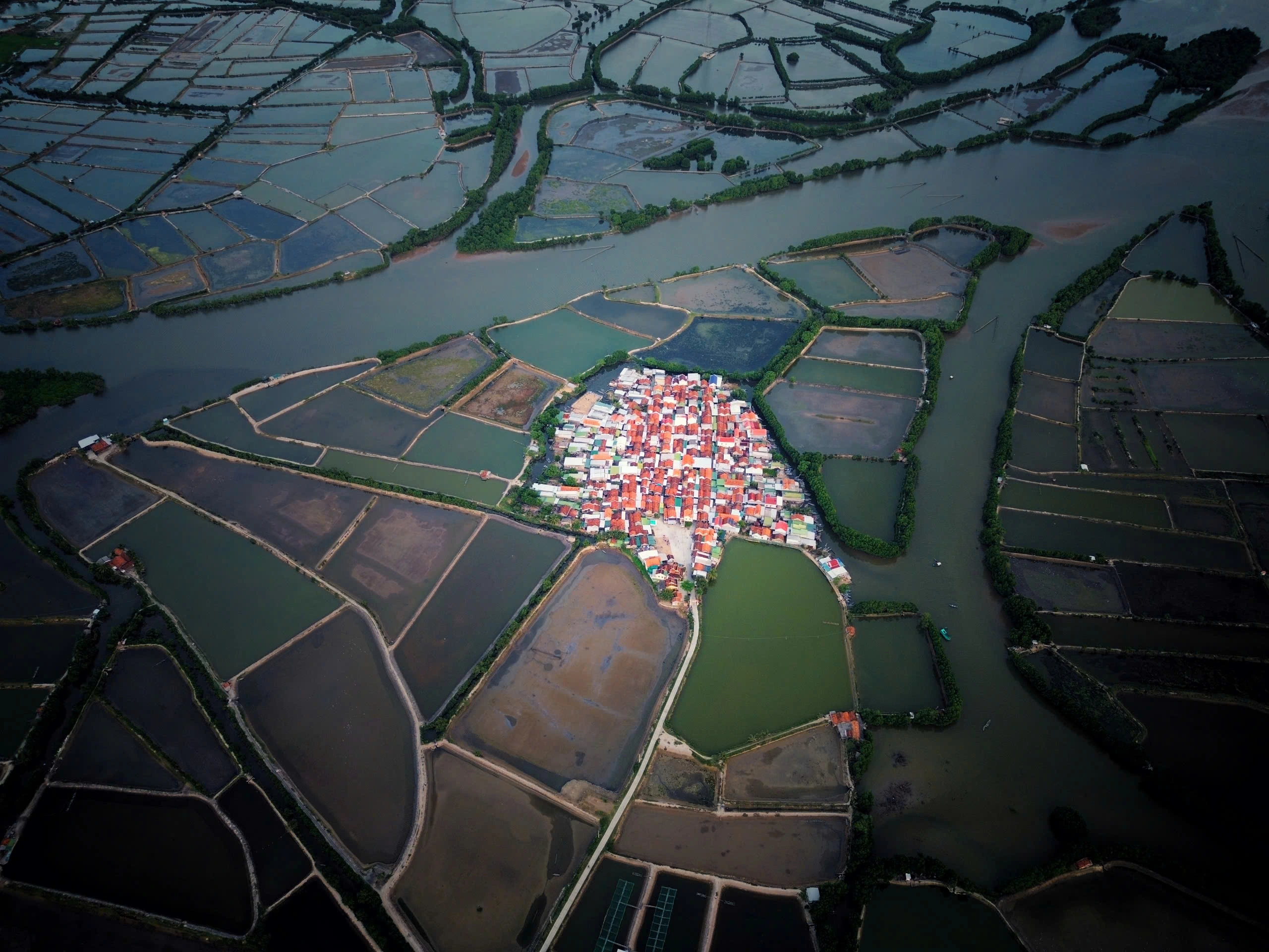 Ngắm làng cổ 400 năm tựa như cánh diều gần Nha Trang Ngắm làng cổ 400 năm tựa như cánh diều gần Nha Trang