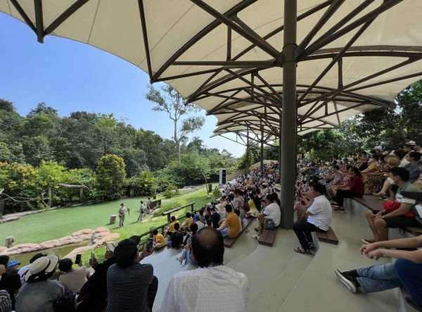 Người Việt xê dịch và kinh tế Việt Nam Người Việt xê dịch và kinh tế Việt Nam