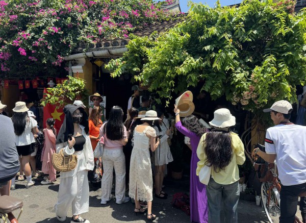 Người Việt xê dịch và kinh tế Việt Nam Người Việt xê dịch và kinh tế Việt Nam