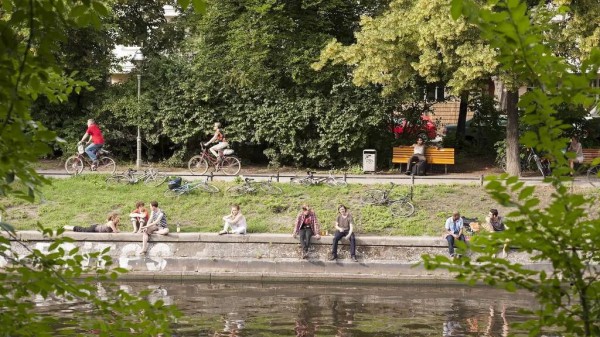 Phố đêm ở quận 4 cũ bất ngờ vào top 10 con đường hấp dẫn nhất thế giới Phố đêm ở quận 4 cũ bất ngờ vào top 10 con đường hấp dẫn nhất thế giới