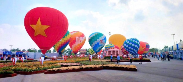 Saigontourist Group tham gia các hoạt động kỷ niệm 80 năm Ngày Quốc khánh Việt Nam Saigontourist Group tham gia các hoạt động kỷ niệm 80 năm Ngày Quốc khánh Việt Nam