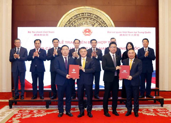 Sun Group ký hợp tác 2,3 tỉ USD với 'tượng đài' thiết kế nội thất Trung Quốc