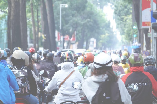 TP.HCM chìm trong sương mù tới tận trưa, khung cảnh ‘tựa như Đà Lạt’