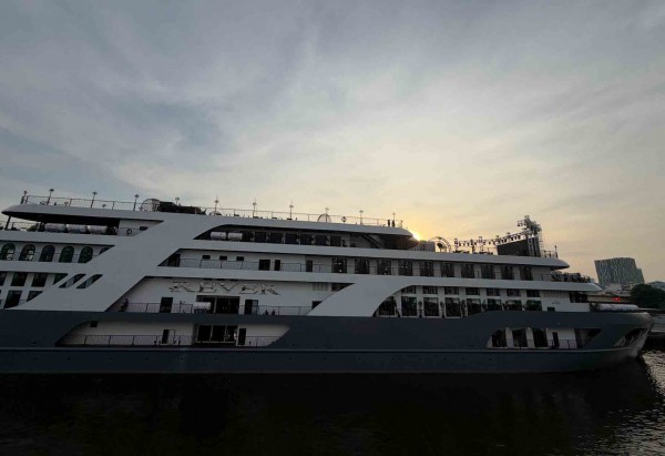 TP.HCM rộn ràng chuẩn bị mùa lễ hội cuối năm TP.HCM rộn ràng chuẩn bị mùa lễ hội cuối năm