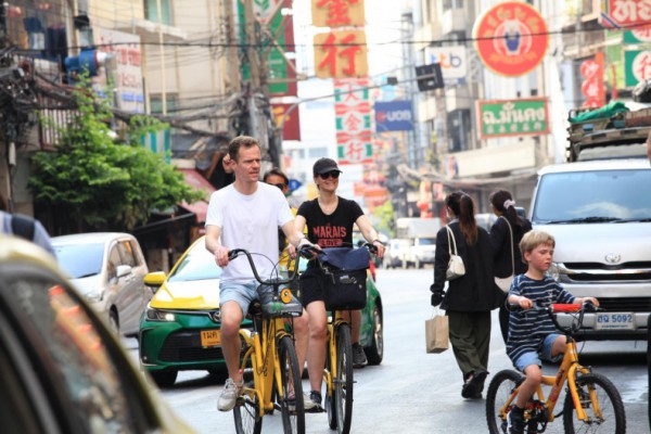 Thái Lan muốn tặng tiền cho du khách nước ngoài mua sắm Thái Lan muốn tặng tiền cho du khách nước ngoài mua sắm