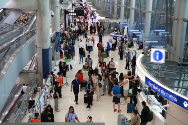 Thái Lan tặng 200.000 vé máy bay miễn phí cho du khách nước ngoài Thái Lan tặng 200.000 vé máy bay miễn phí cho du khách nước ngoài