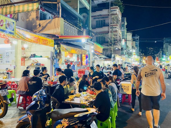 Trải nghiệm ẩm thực người Hoa ở phố sủi cảo lớn nhất khu Chợ Lớn