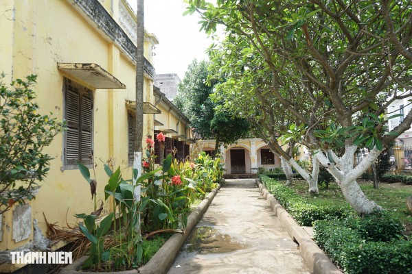 Vẻ đẹp nhà cổ trăm năm với kiến trúc Đông - Tây ở Gò Công Vẻ đẹp nhà cổ trăm năm với kiến trúc Đông - Tây ở Gò Công