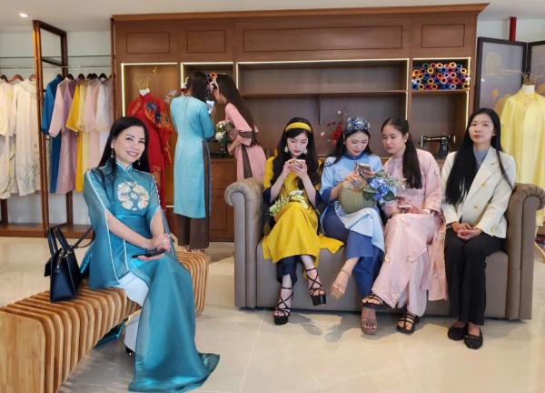 Vietravel chính thức vận hành Hué Plaza, điểm đến du lịch độc đáo Vietravel chính thức vận hành Hué Plaza, điểm đến du lịch độc đáo