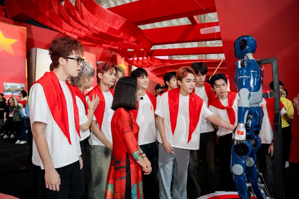 Yêu nước theo cách của người trẻ Yêu nước theo cách của người trẻ