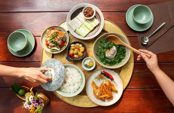 Ẩm thực Việt Nam ngon thứ 4 thế giới, bất ngờ với vị trí số 1