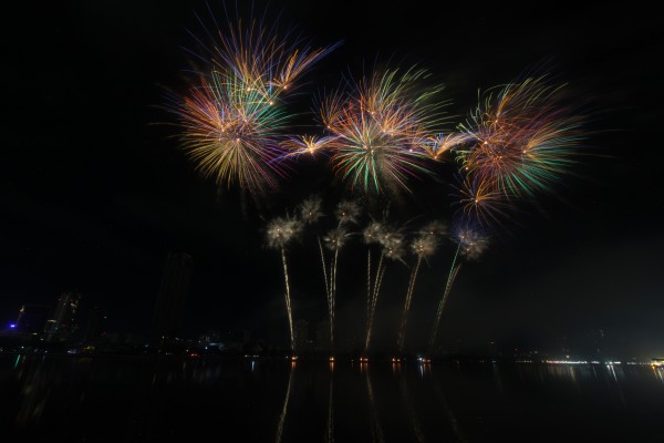 Đã mắt với màn trình diễn pháo hoa ‘Ánh sao ma thuật’ và ‘Tây du ký’ Đã mắt với màn trình diễn pháo hoa ‘Ánh sao ma thuật’ và ‘Tây du ký’