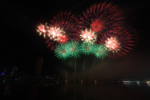 Đã mắt với màn trình diễn pháo hoa ‘Ánh sao ma thuật’ và ‘Tây du ký’ Đã mắt với màn trình diễn pháo hoa ‘Ánh sao ma thuật’ và ‘Tây du ký’