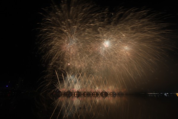 Đã mắt với màn trình diễn pháo hoa ‘Ánh sao ma thuật’ và ‘Tây du ký’ Đã mắt với màn trình diễn pháo hoa ‘Ánh sao ma thuật’ và ‘Tây du ký’