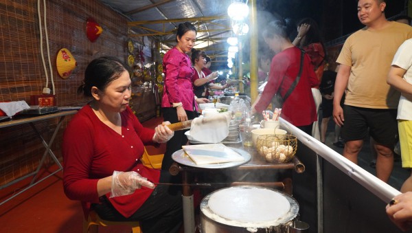 Đặc sản 15 tỉnh, thành phố hội tụ ở xứ Thanh