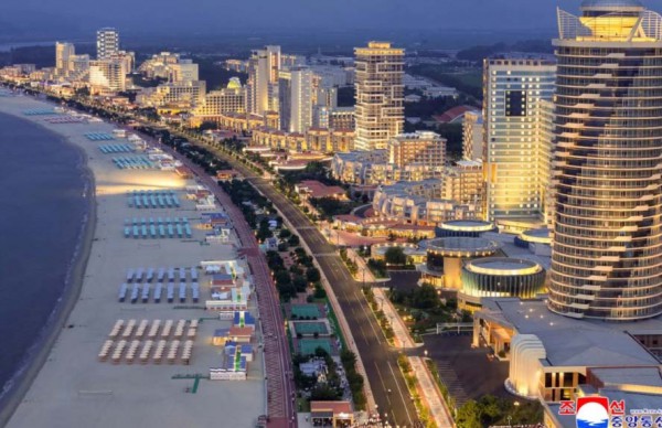 Đất nước bí ẩn nhất thế giới mở cửa khu nghỉ dưỡng xa hoa 20.000 khách Đất nước bí ẩn nhất thế giới mở cửa khu nghỉ dưỡng xa hoa 20.000 khách