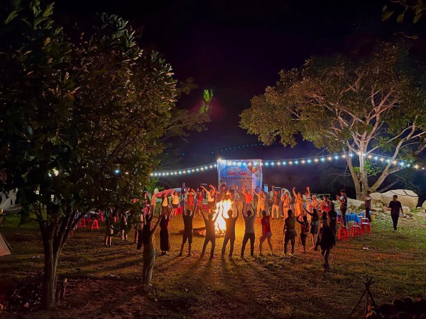 Đến 'Đoong Bui' trải nghiệm cuộc sống người Vân Kiều Đến 'Đoong Bui' trải nghiệm cuộc sống người Vân Kiều