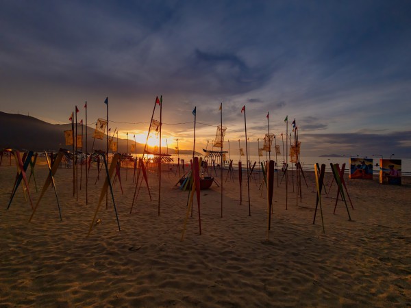 Đẹp ngỡ ngàng không gian nghệ thuật trên bãi biển Đà Nẵng